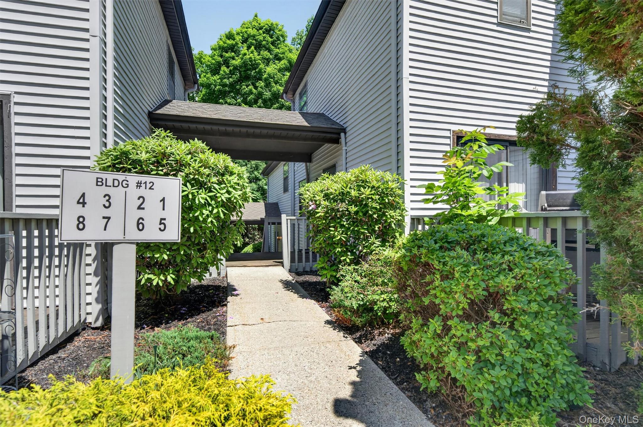 2 Giovanni Court