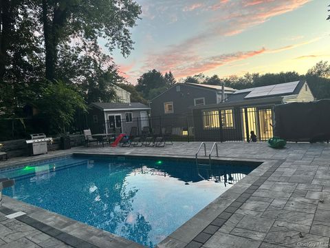 15 Duelk Avenue Monroe NY 10950