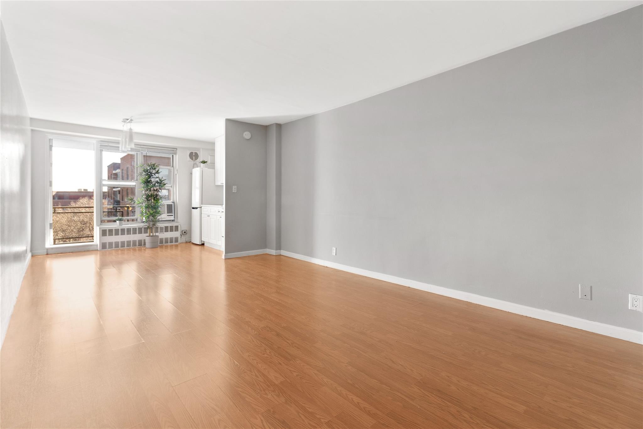 35-11 85th Street #8N, Jackson Heights, New York image 3