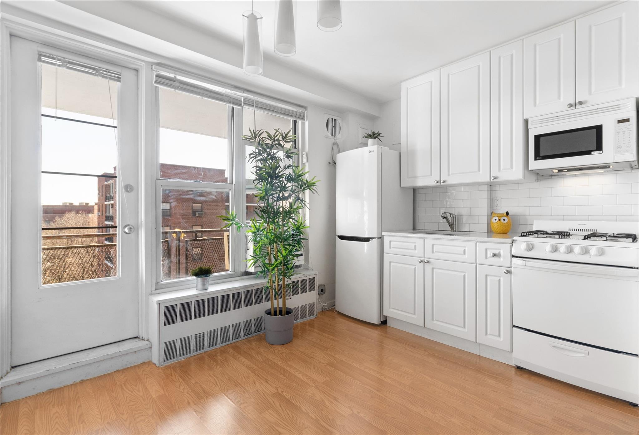 35-11 85th Street #8N, Jackson Heights, New York image 5