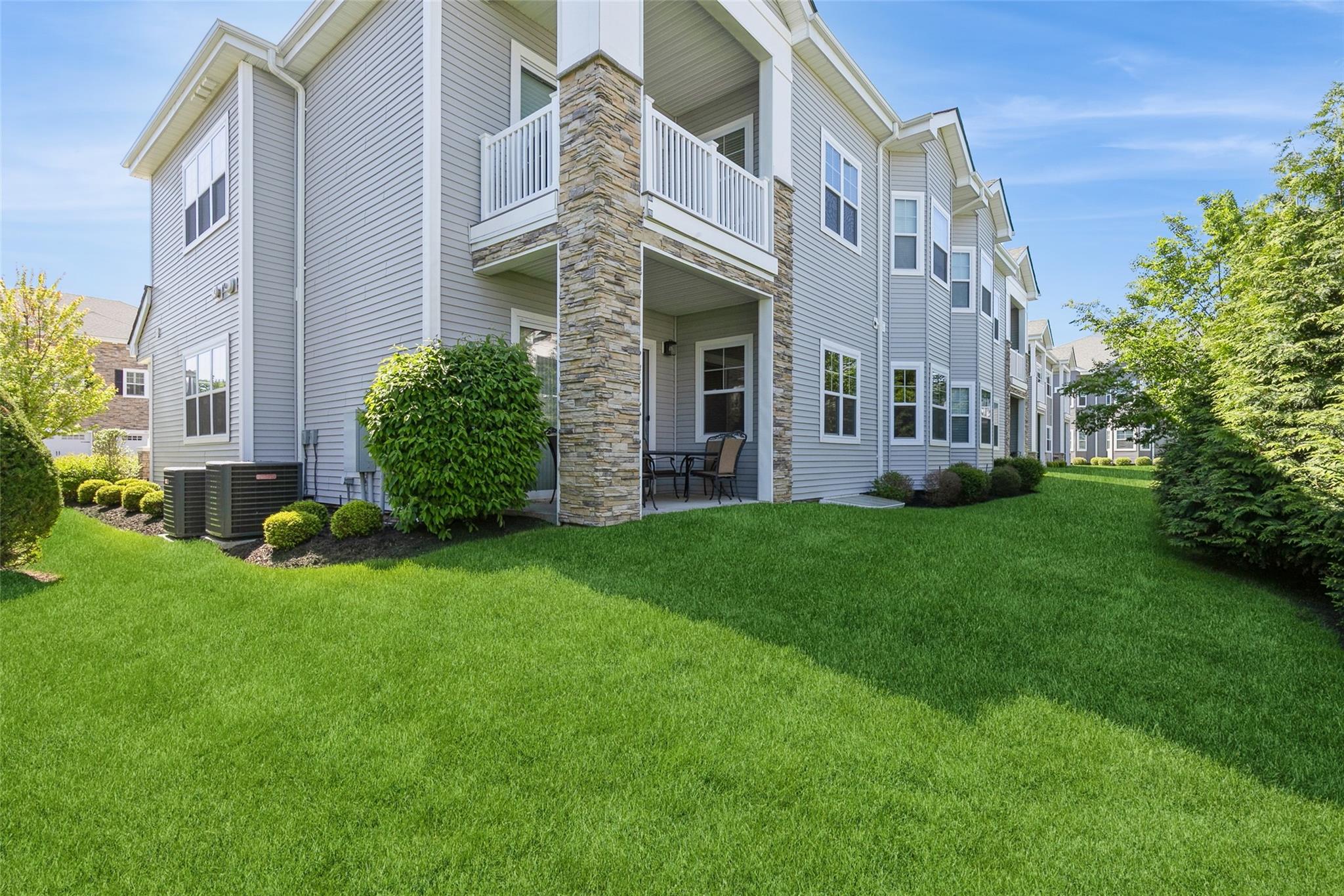 193 Summer Circle, East Northport, New York image 20
