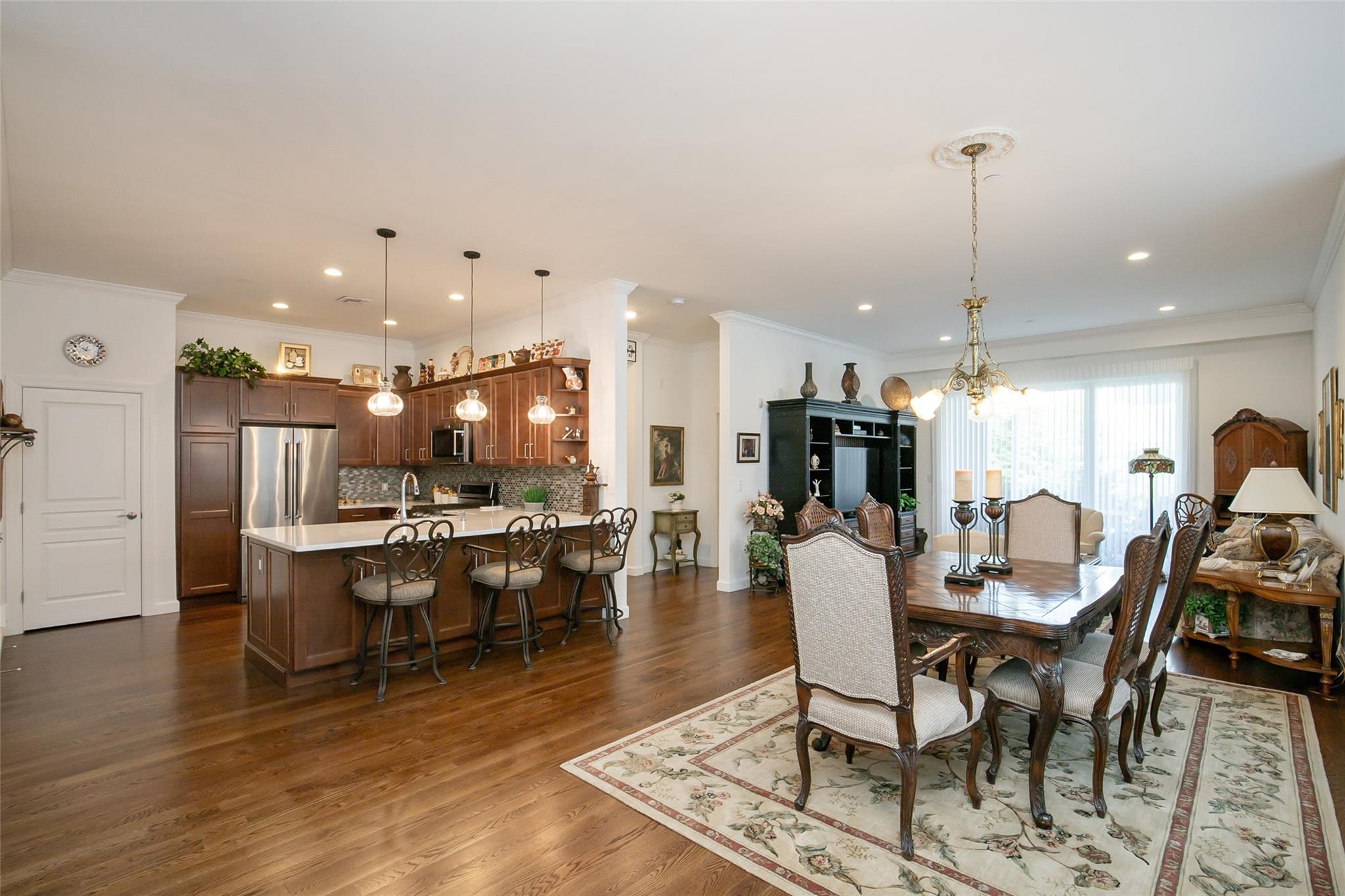 193 Summer Circle, East Northport, New York image 3