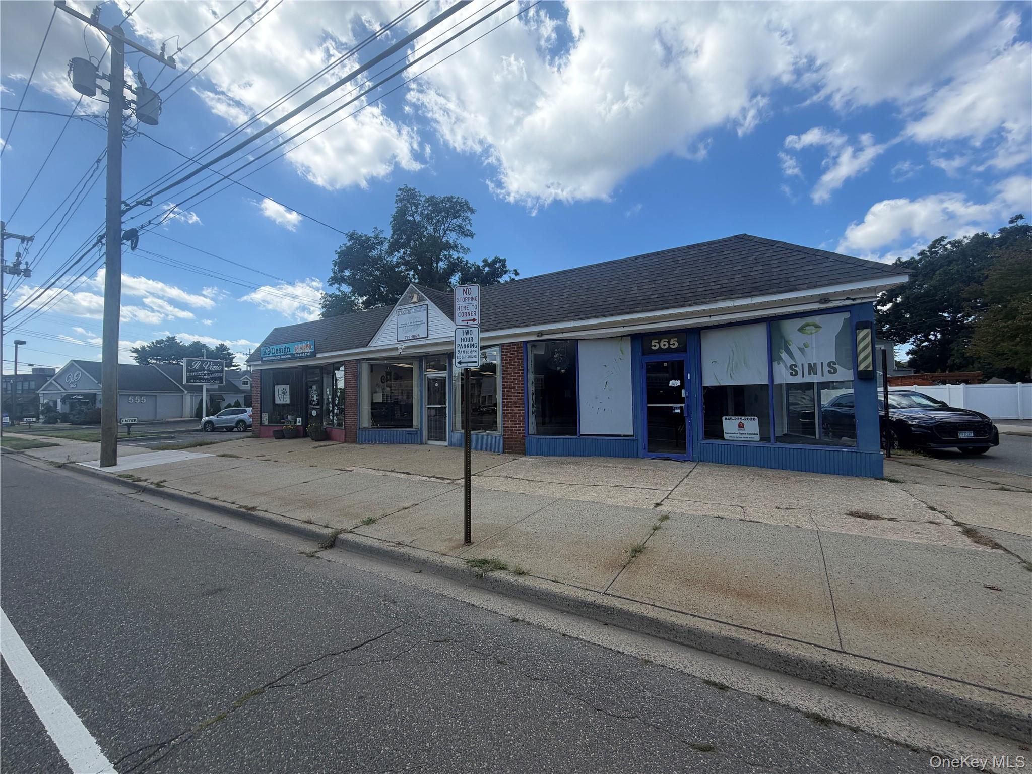 565 Broadway