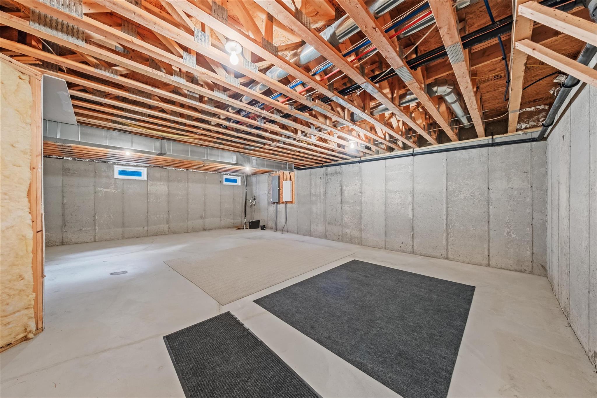 Newburgh, New York 12550, United States, 3 Bedrooms Bedrooms, ,3 BathroomsBathrooms,Residential,Pending,10501