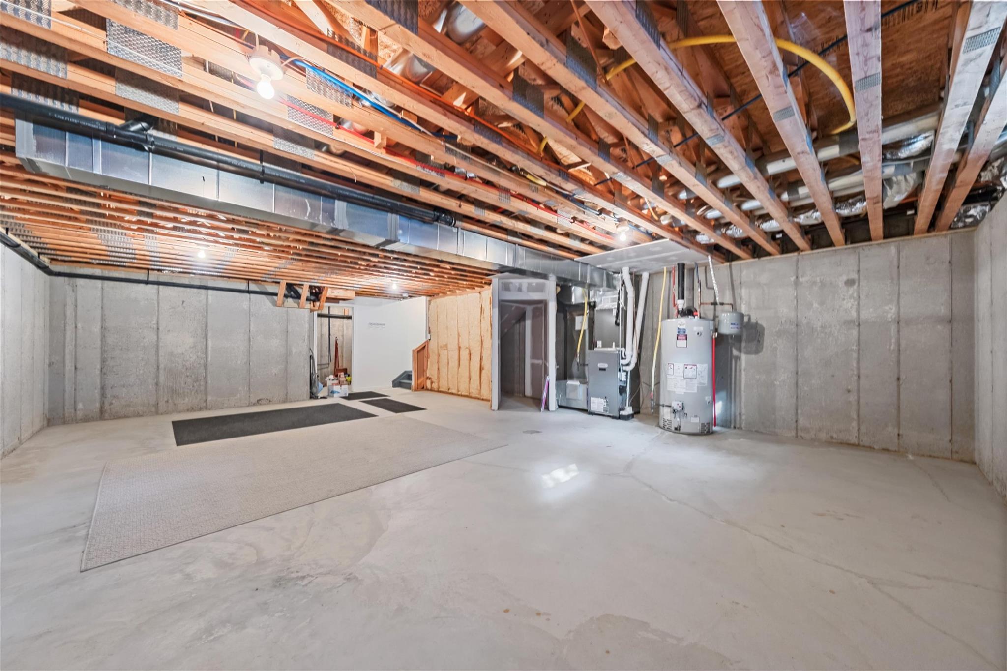 Newburgh, New York 12550, United States, 3 Bedrooms Bedrooms, ,3 BathroomsBathrooms,Residential,Pending,10501