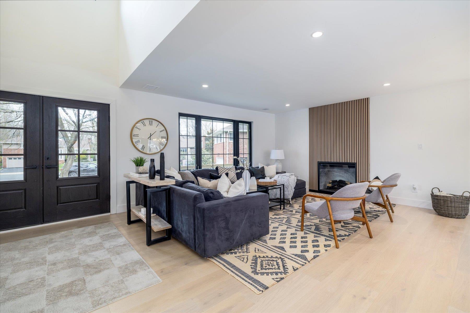 64 Jane Court, Westbury, New York image 10