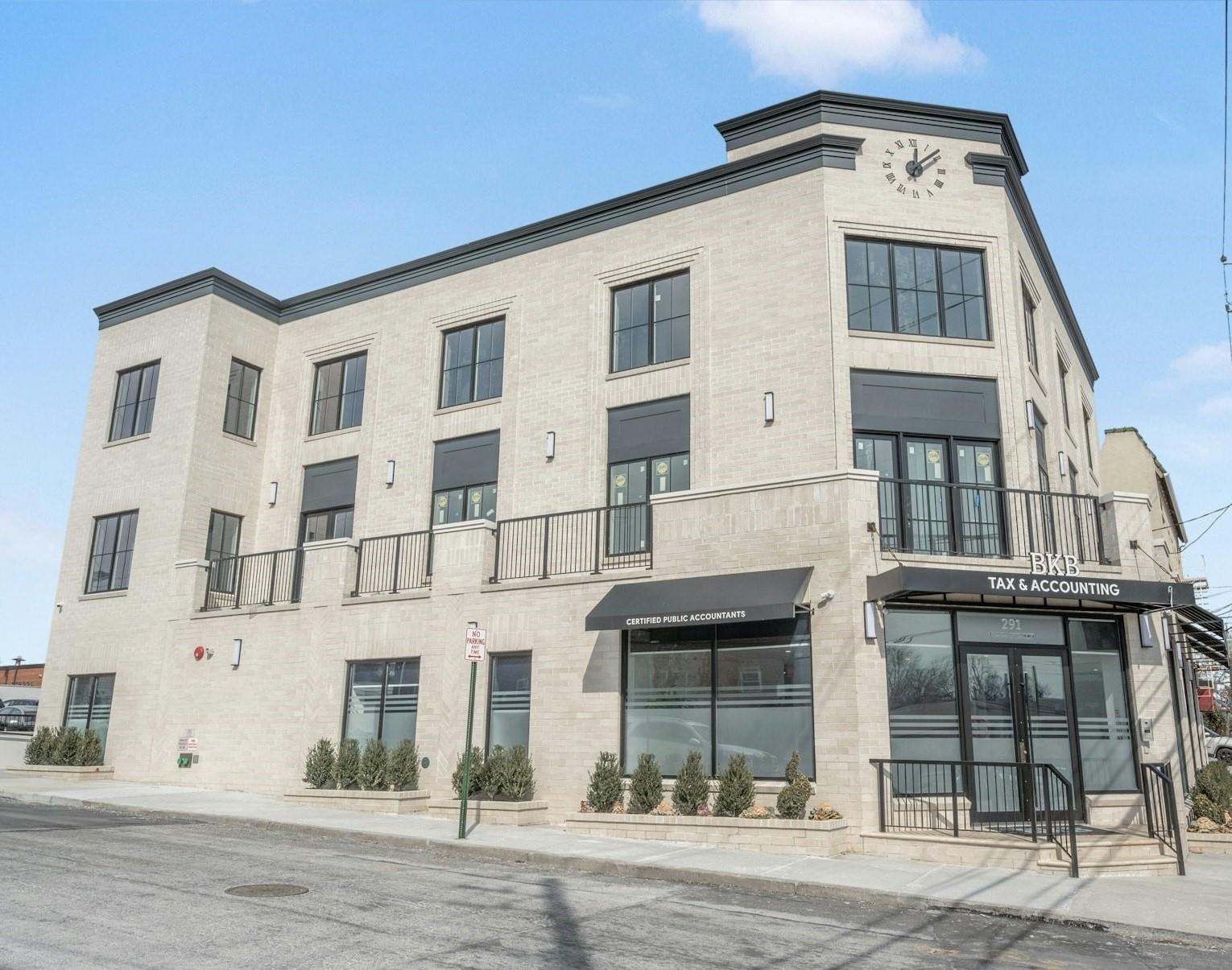 291 Main Street 2A