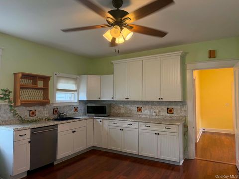 Apartment For Rent - 12 Parry Avenue #1<br/> Orange County, Highland Falls, NY 10928