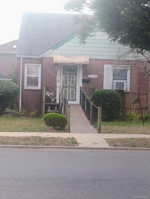 22014 130th Avenue Laurelton NY 11413