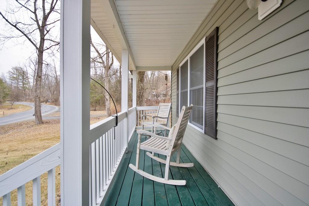 882 Sleepy Hollow Road, Athens, New York image 2