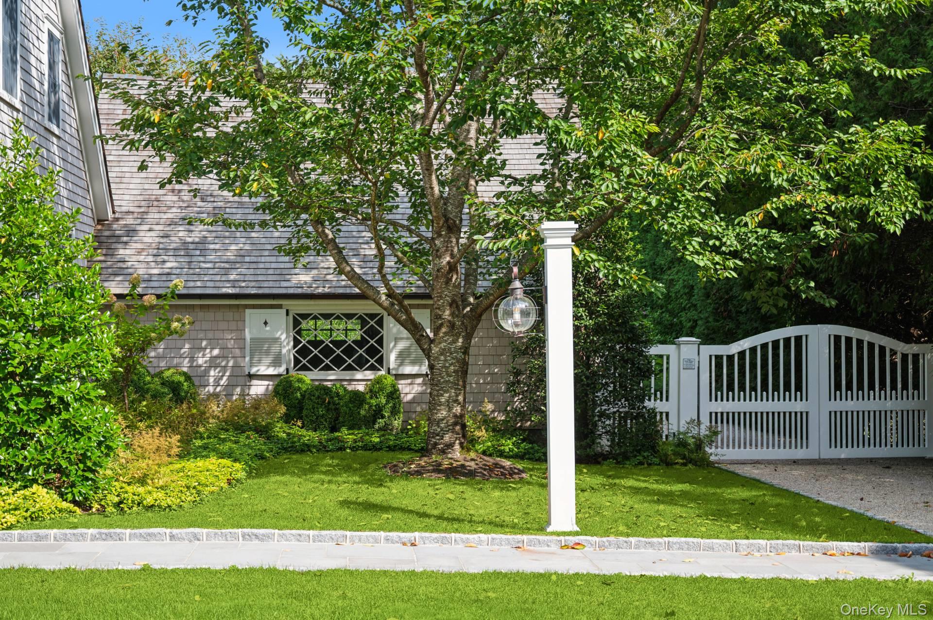 48 Captains Neck Lane