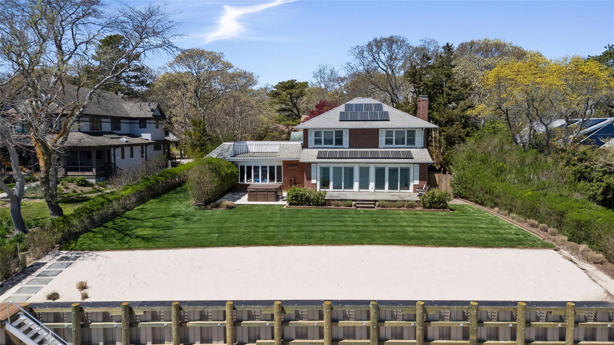 Peconic Bay Boulevard, Laurel, Hamptons, NY - 3 Bedrooms  
2 Bathrooms - 