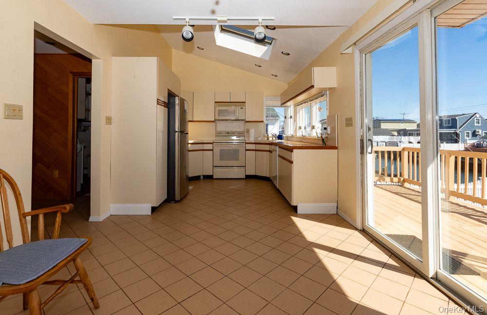 2591 Island Channel Road