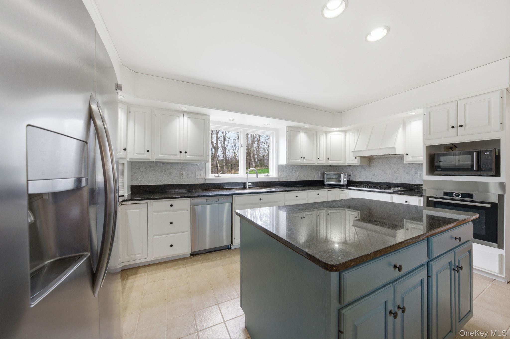 83 Onderdonk Road