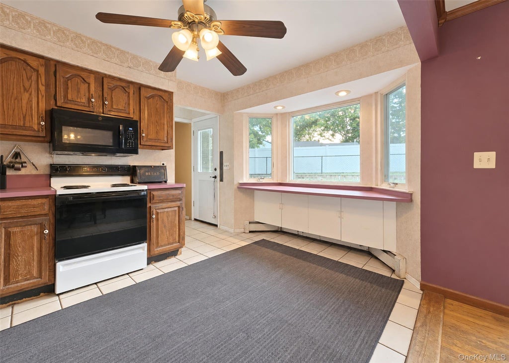 Photo of 2 Renwick Road, Ronkonkoma, NY 11779 (MLS # 1054287)
