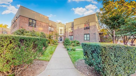 Photo of 2255 78th Street #2E, East Elmhurst, NY 11370 (MLS # 921678)