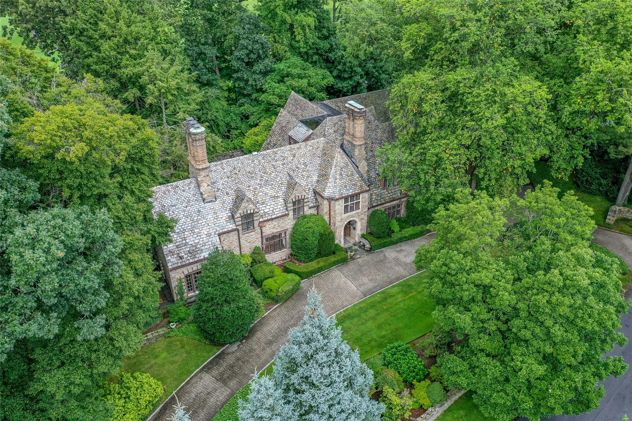 9 Rittenhouse Road, Bronxville, New York image 32