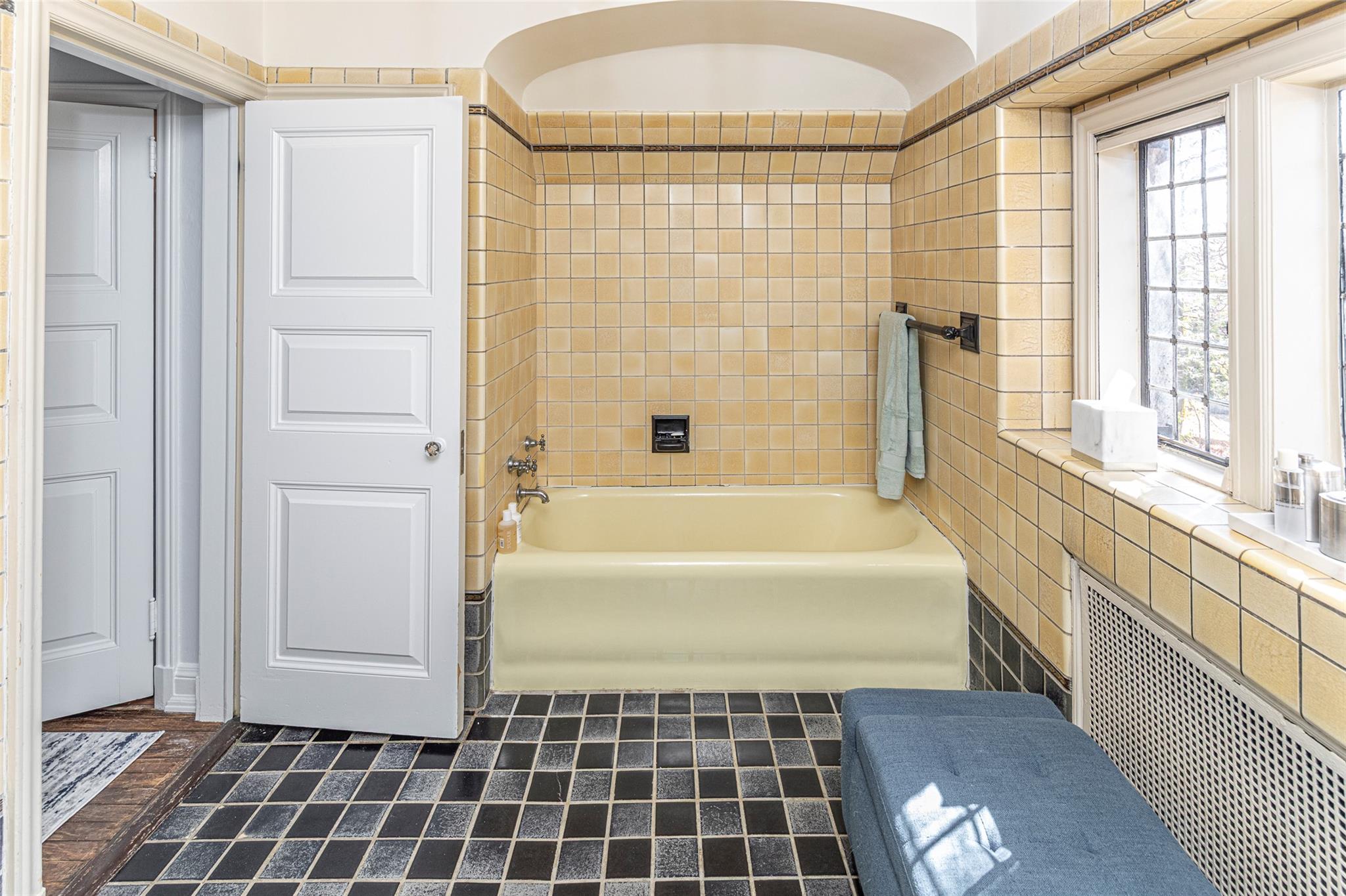 9 Rittenhouse Road, Bronxville, New York image 23