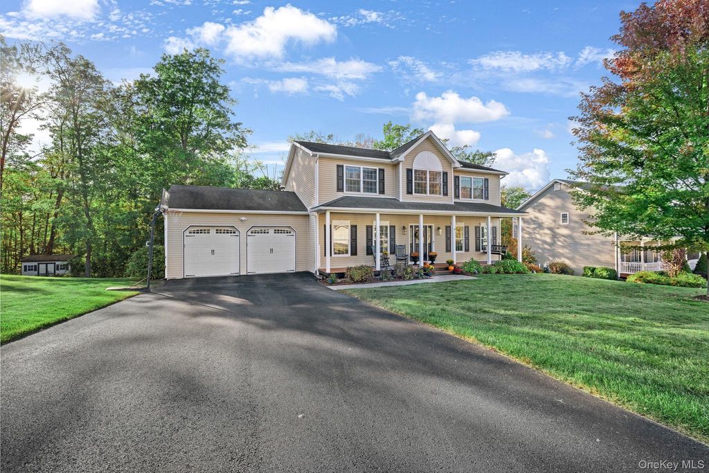 Photo of 58 Red Maple Way, New Windsor, NY 12553 (MLS # 921091)