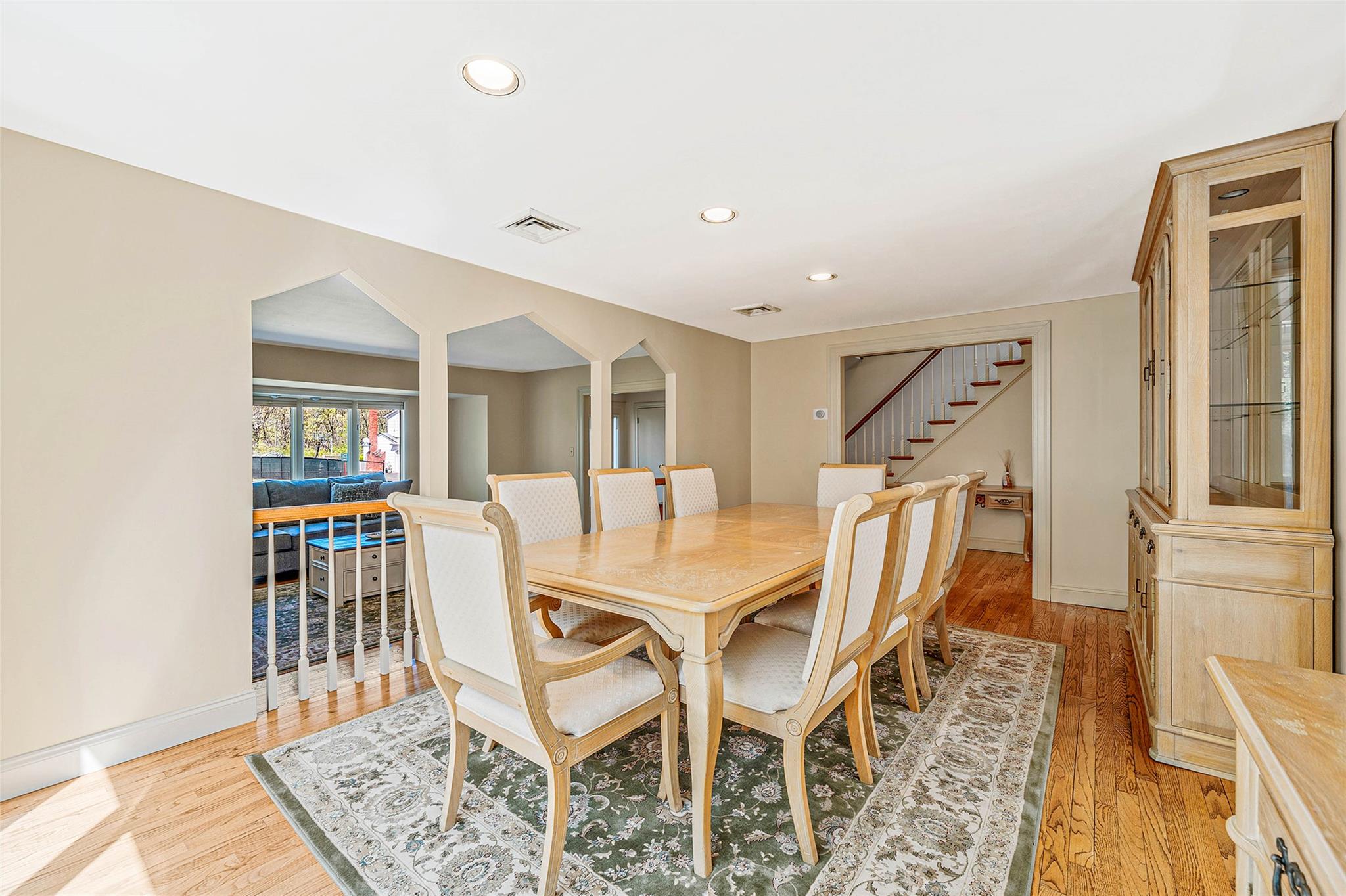 4 Victor Place, Lake Grove, New York image 10