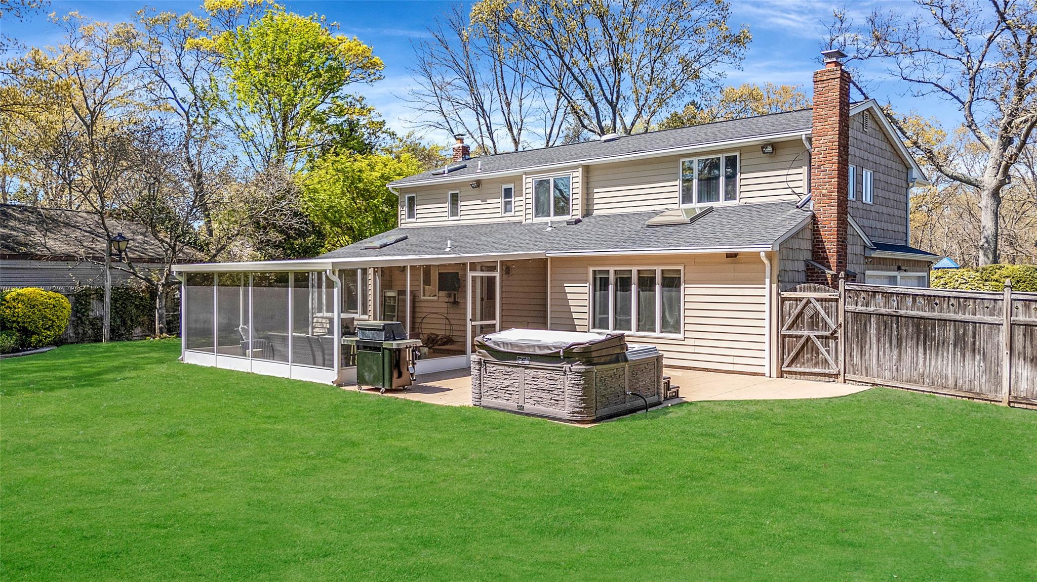 4 Victor Place, Lake Grove, New York image 38