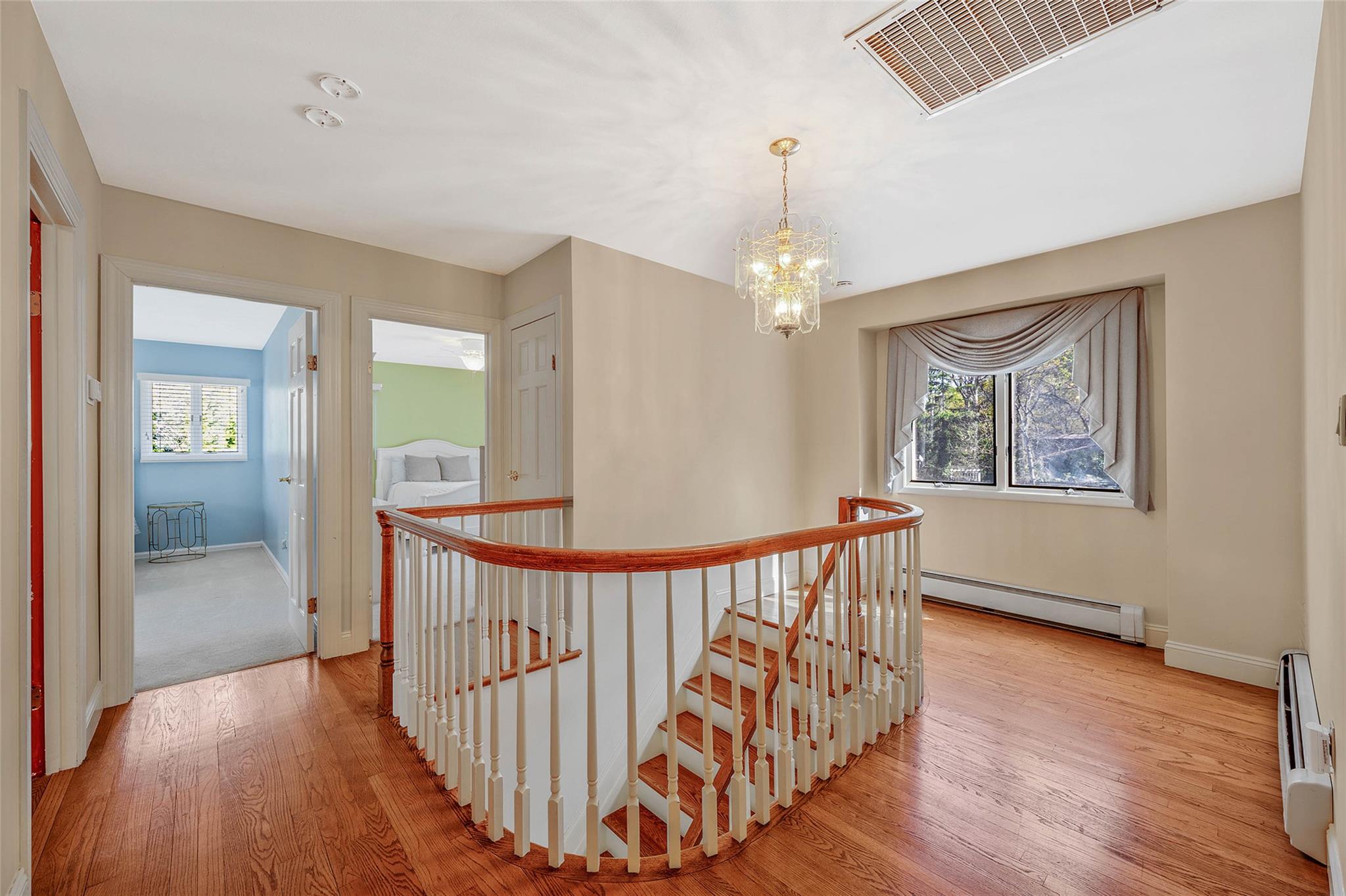 4 Victor Place, Lake Grove, New York image 19