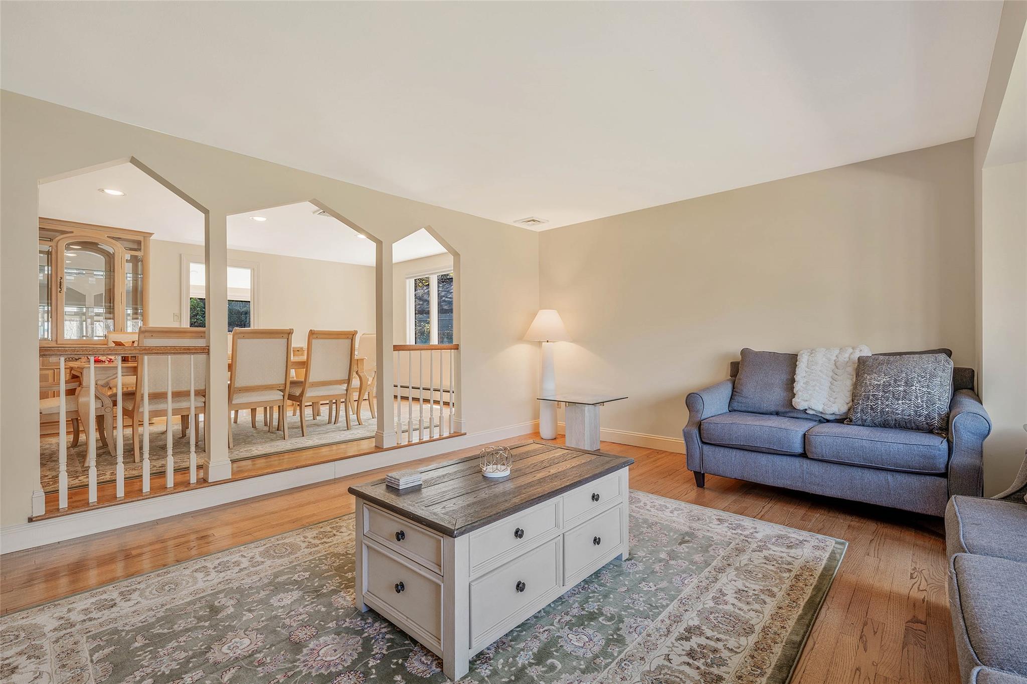 4 Victor Place, Lake Grove, New York image 7