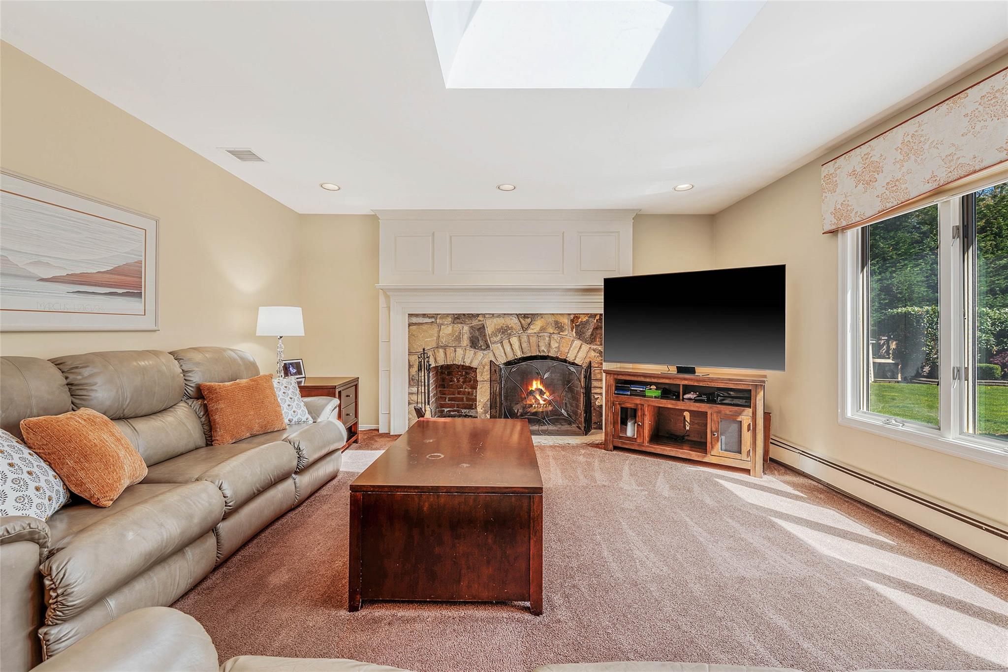 4 Victor Place, Lake Grove, New York image 16