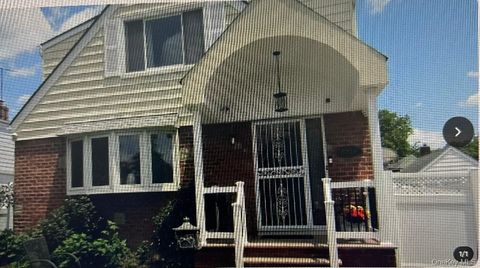 Homes For Rent - 82-17 248th Street #SECOND FLOOR<br/> Bellerose, NY 11426