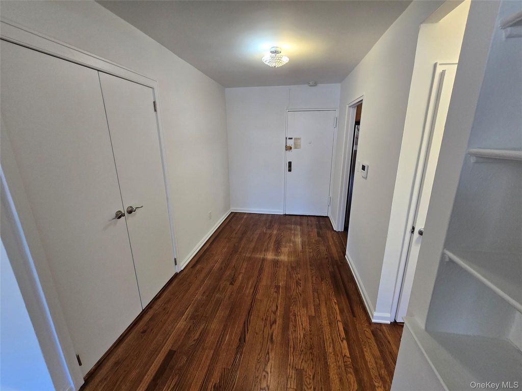 Photo of 213-05 75th Avenue #2O, Oakland Gardens, NY 11364 (MLS # 953792)