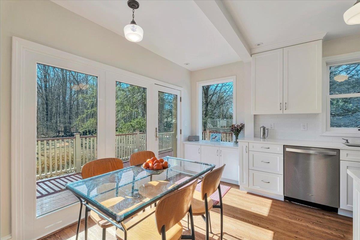 2 Collyer Place, White Plains, New York image 13