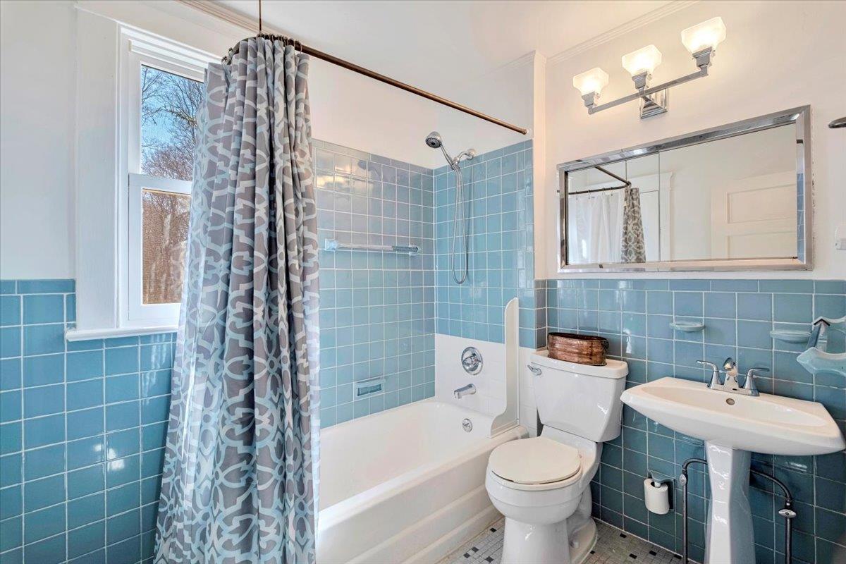 2 Collyer Place, White Plains, New York image 21