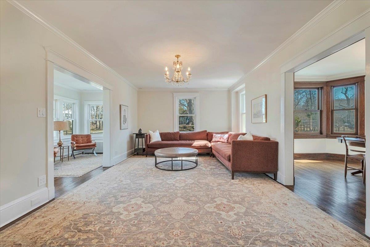 2 Collyer Place, White Plains, New York image 4