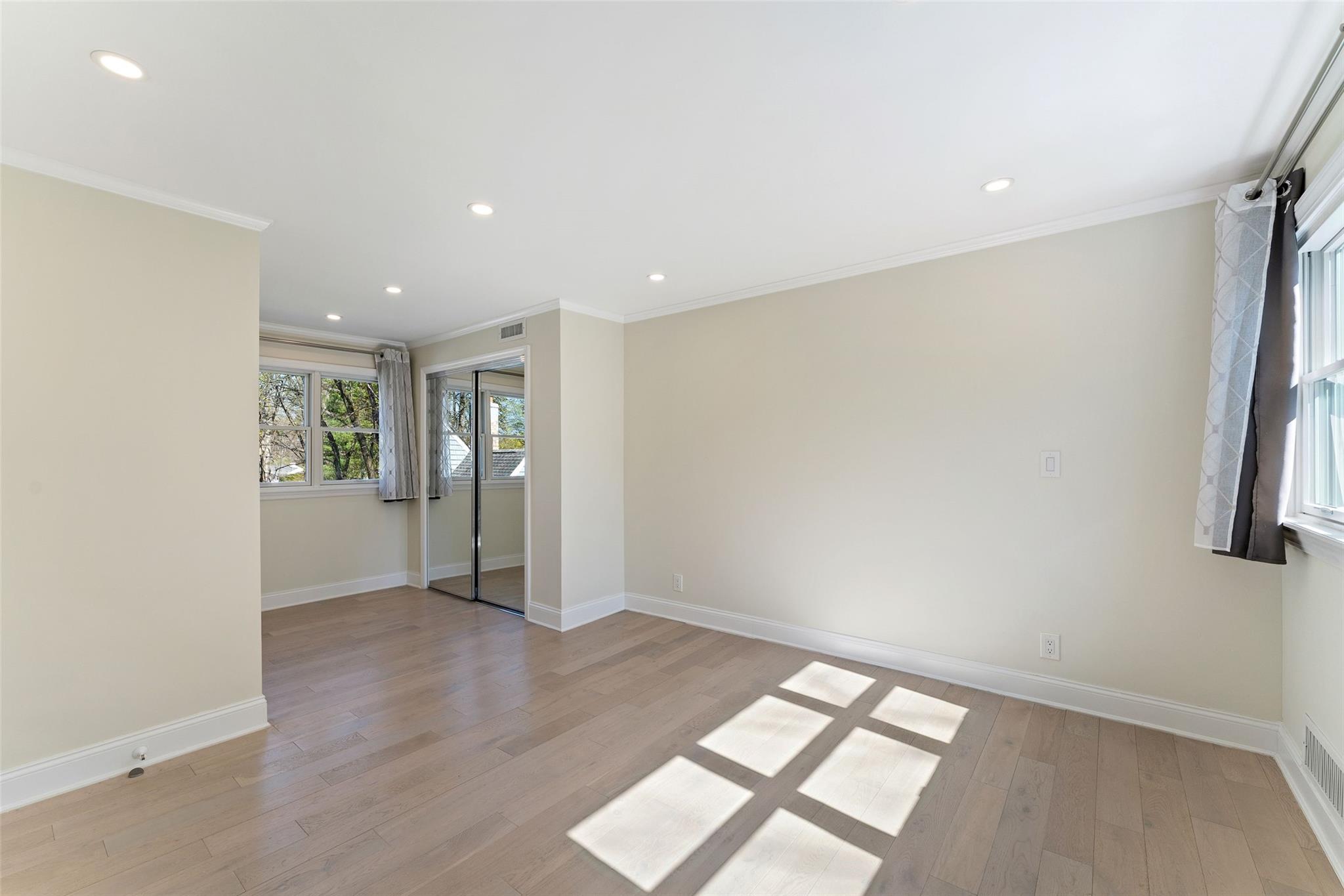 215 Benedict Avenue, Tarrytown, New York image 10