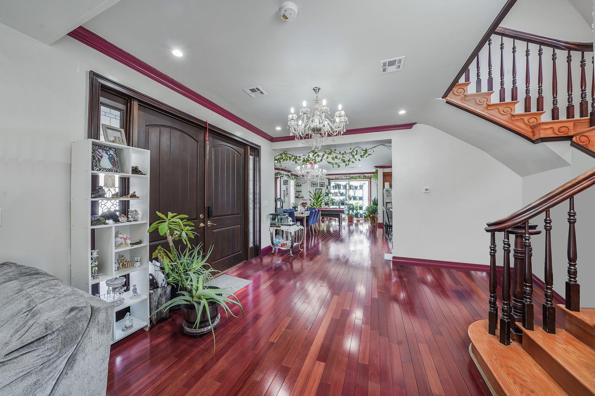 25 N Long Beach Avenue, Freeport, New York image 7