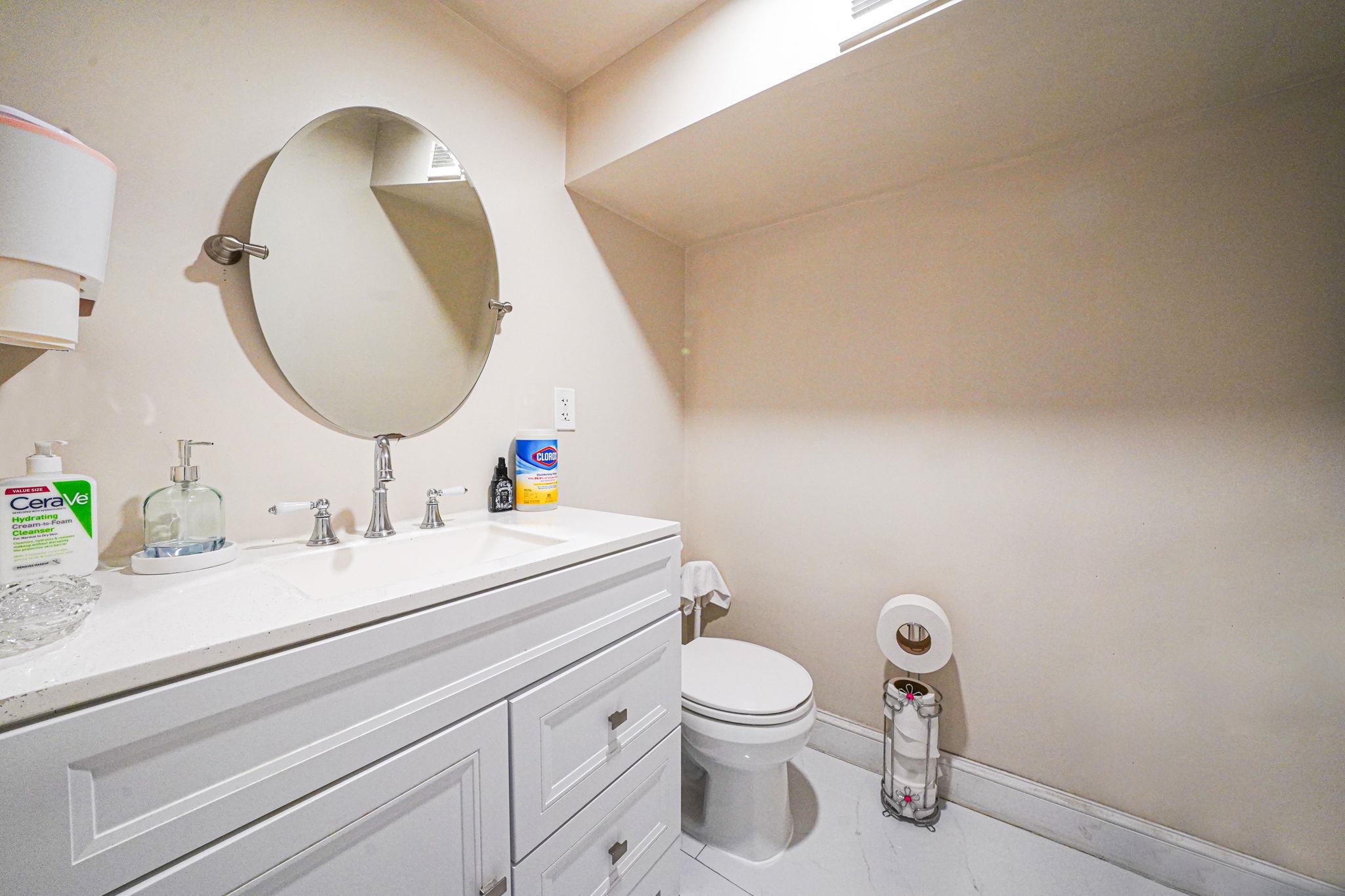 25 N Long Beach Avenue, Freeport, New York image 31