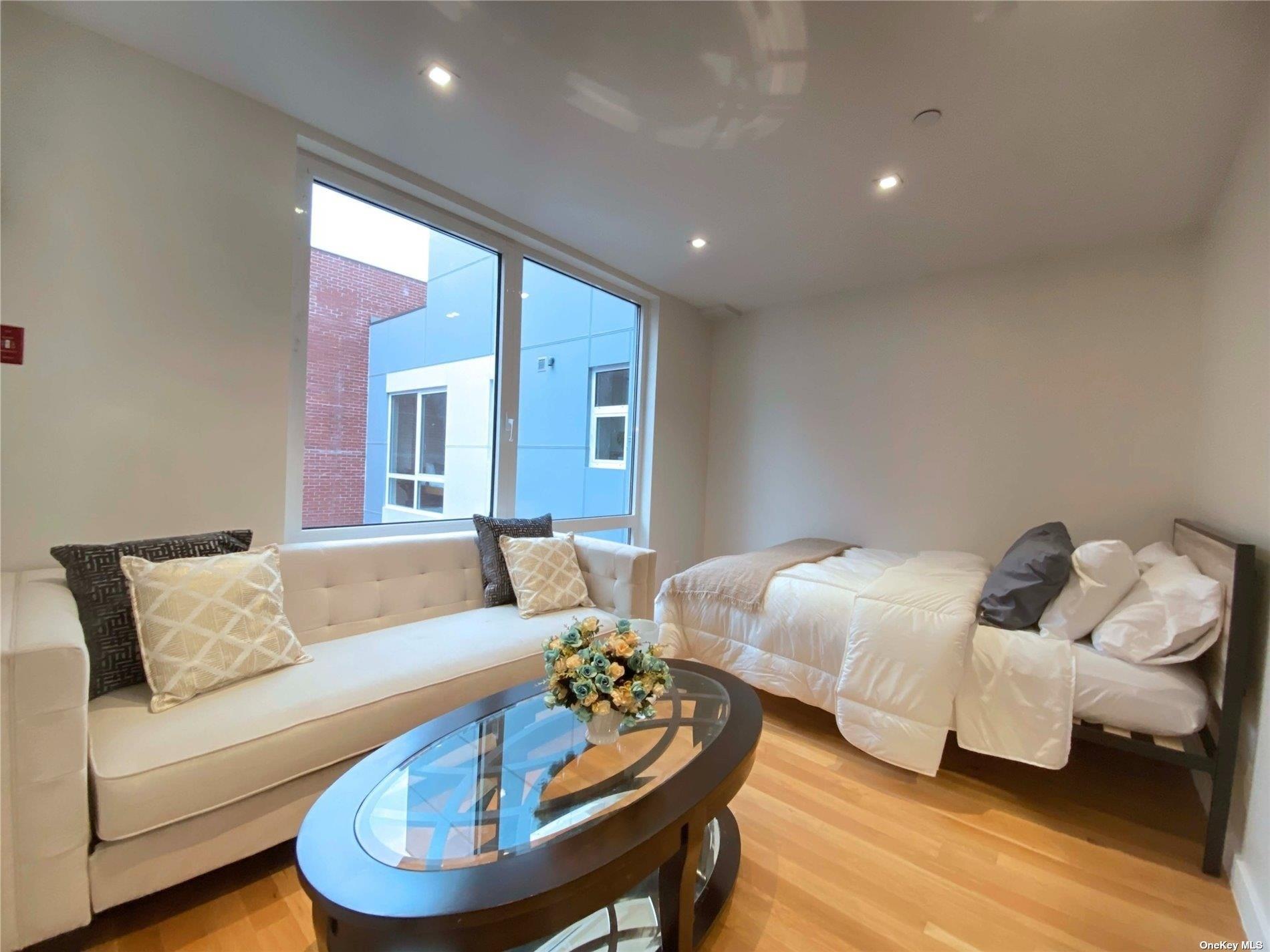 4223 Parsons Boulevard #1E, Flushing, New York image 4