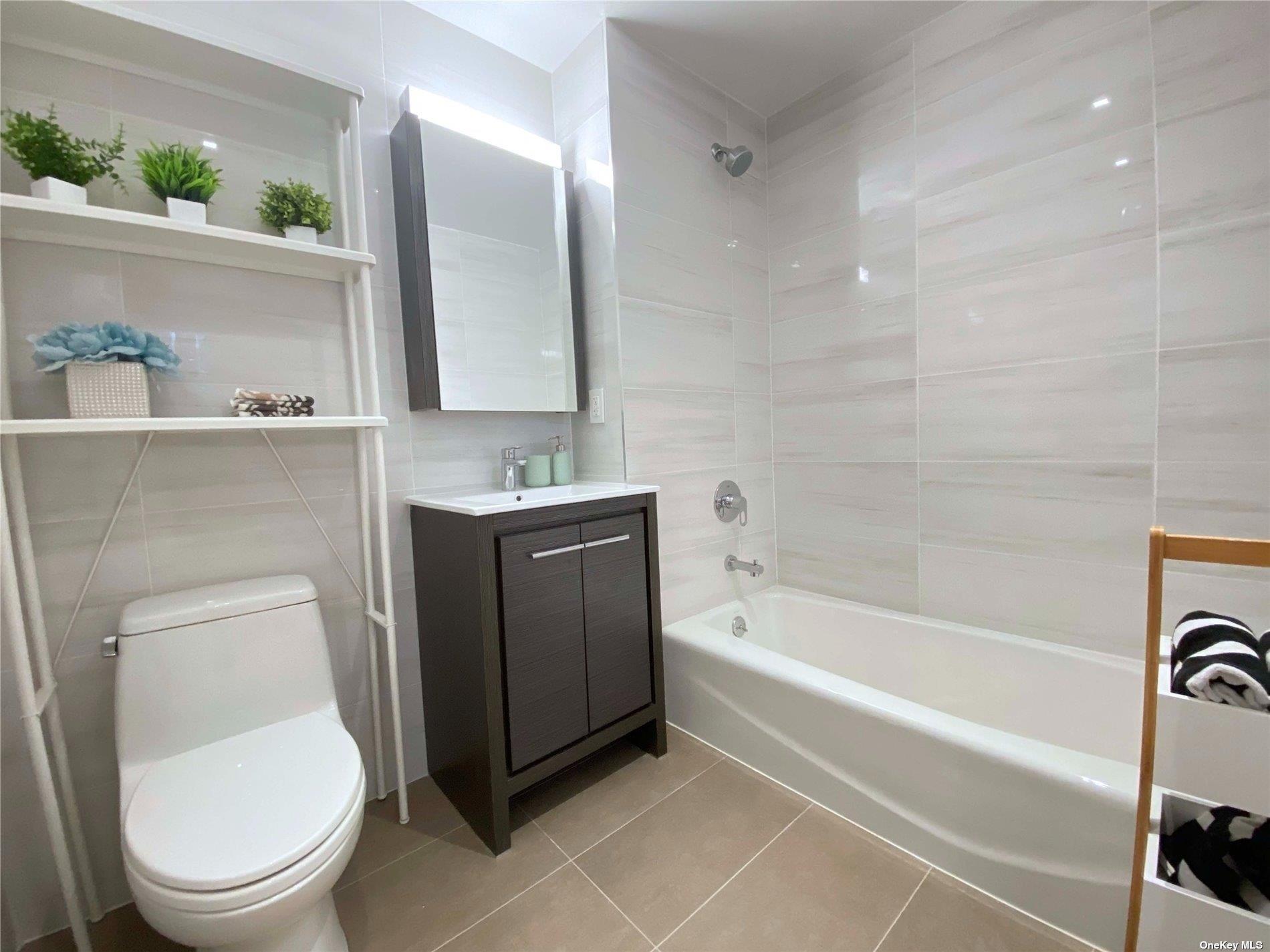 4223 Parsons Boulevard #1E, Flushing, New York image 13