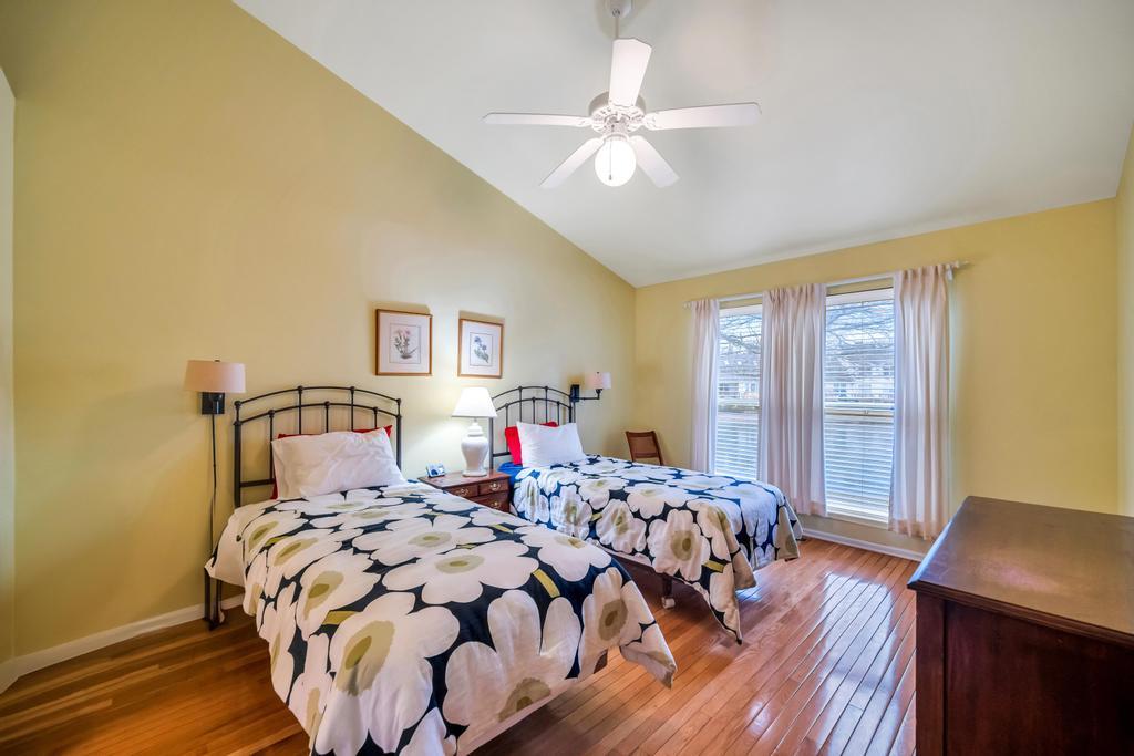 2102 Nicole Drive, Port Jefferson Station, New York image 16