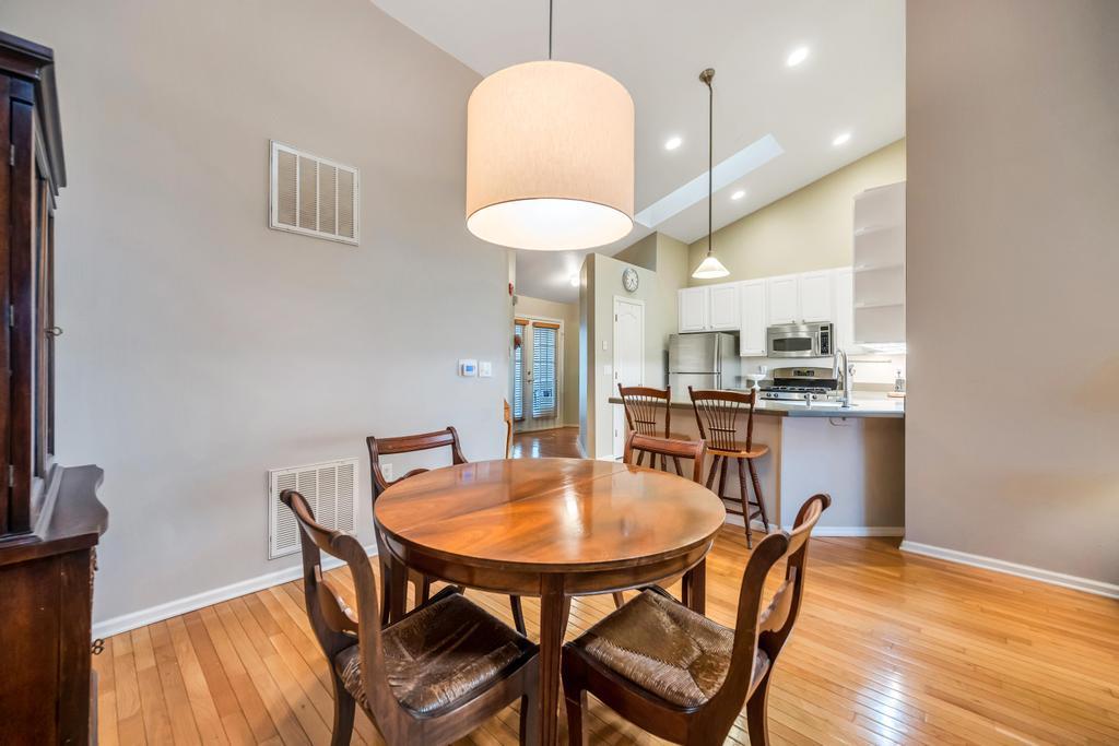 2102 Nicole Drive, Port Jefferson Station, New York image 11
