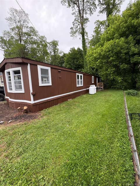 Mobile Home For Sale - 112 Jefferson Heights Hts #13<br/> Catskill, NY 12414