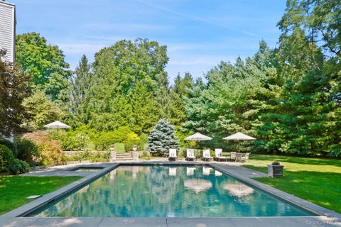 Photo of 6 Round House Court, Bedford, NY 10506 (MLS # 1047494)