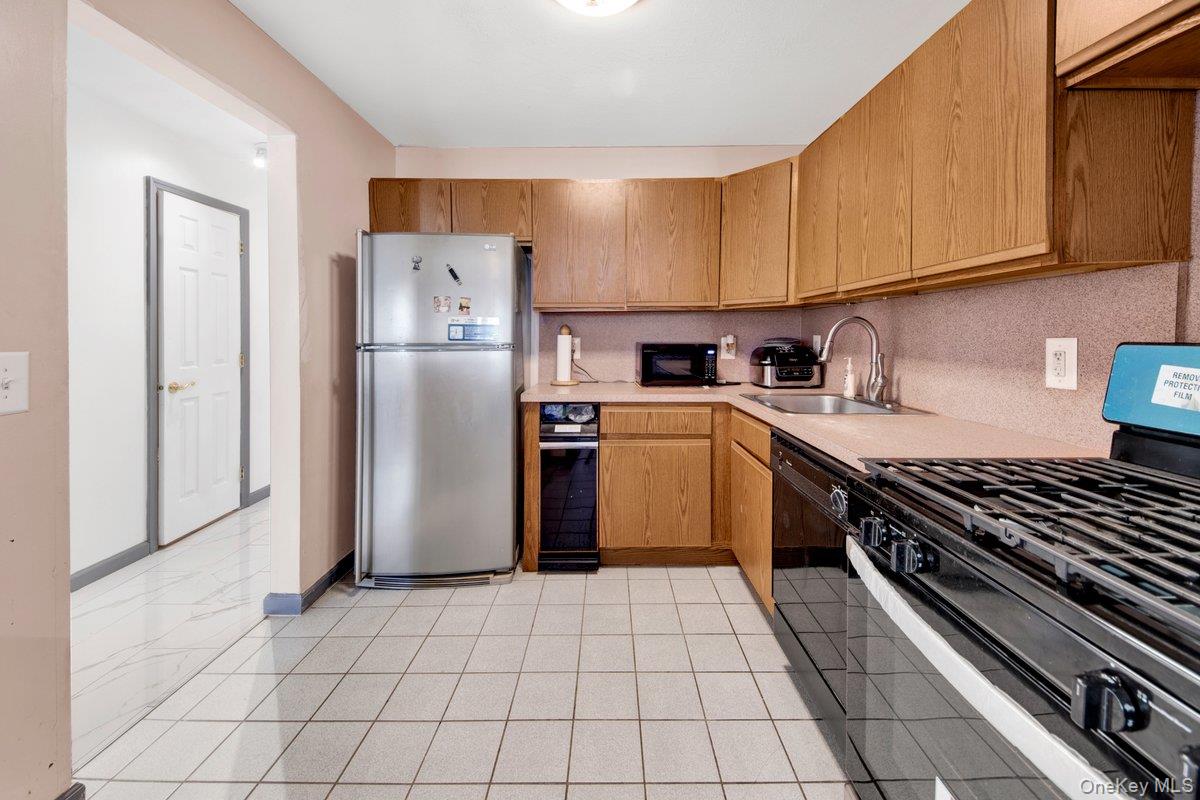 203 White Plains Road