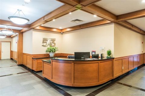 Photo of 543 Main Street #410, New Rochelle, NY 10801 (MLS # 942326)