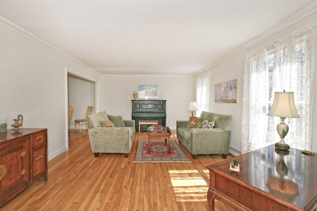 11 Lotowana Lane, Stony Brook, Florida image 7
