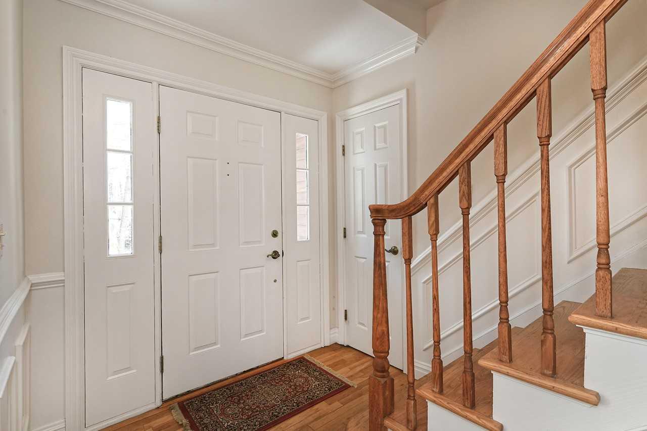 11 Lotowana Lane, Stony Brook, Florida image 5