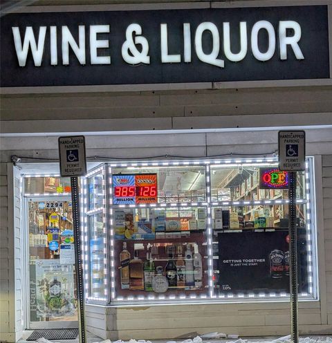 Photo of East Meadow, NY 11554 (MLS # 961694)