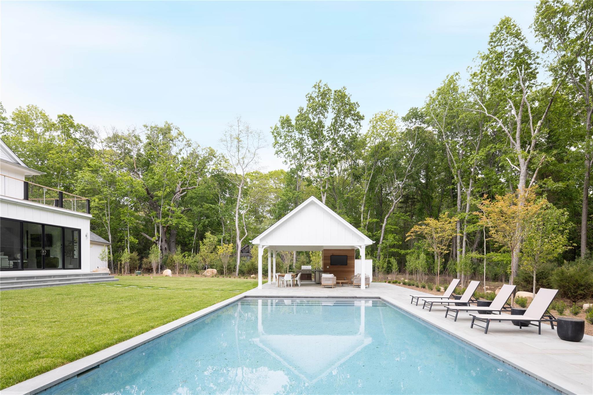 4 Dogwood Drive