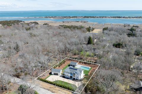 4 Dogwood Drive East Hampton NY 11937