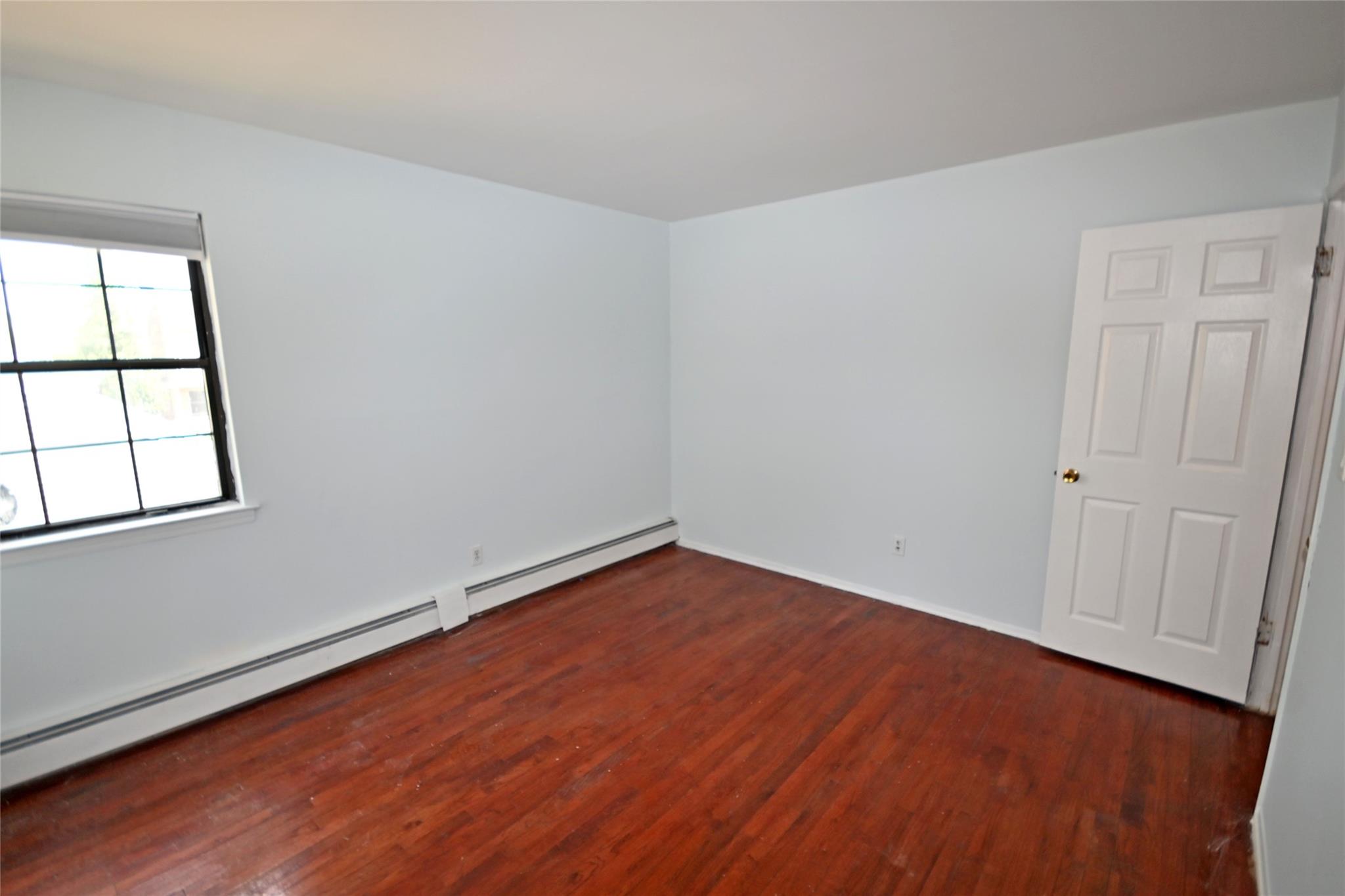 51 Manor Road, Valley Stream, New York image 25
